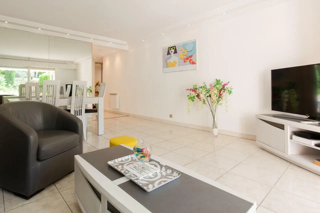 Villa Ad'Alta Cannes 0*,